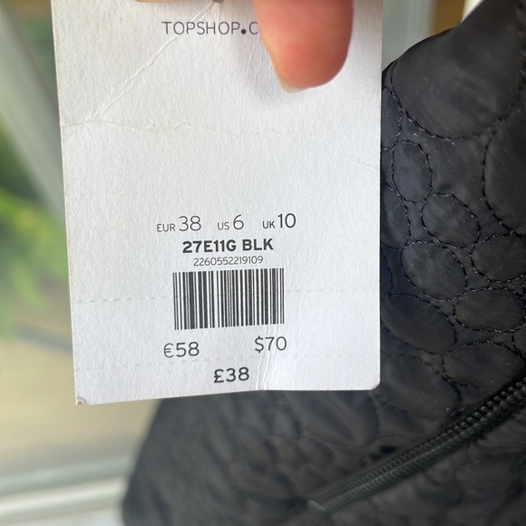 BNWT TOPSHOP BLACK SKIRT SIZE 6 - Picture 3 of 6